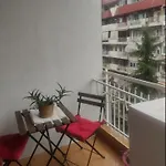 شقة Center White Apartment! سكوبجي