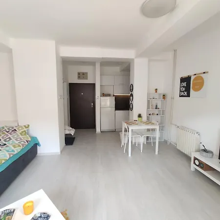 Apartment Center White Apartment!