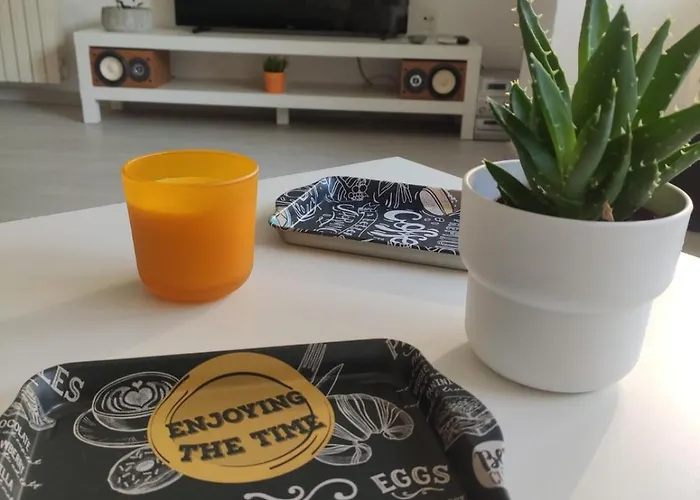 Center White Apartment! 아파트 스코페